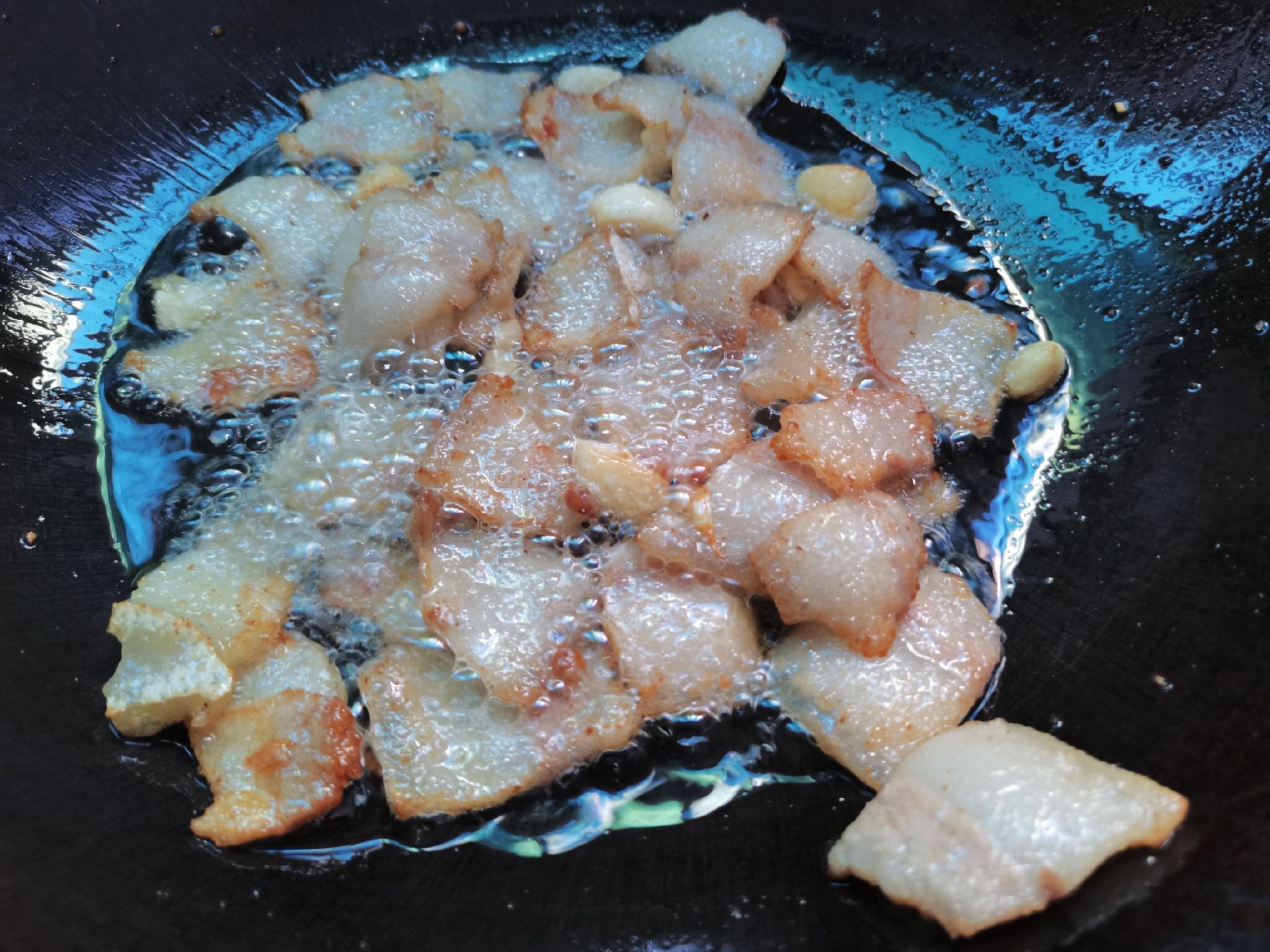 Fried Pork with Onion recipe