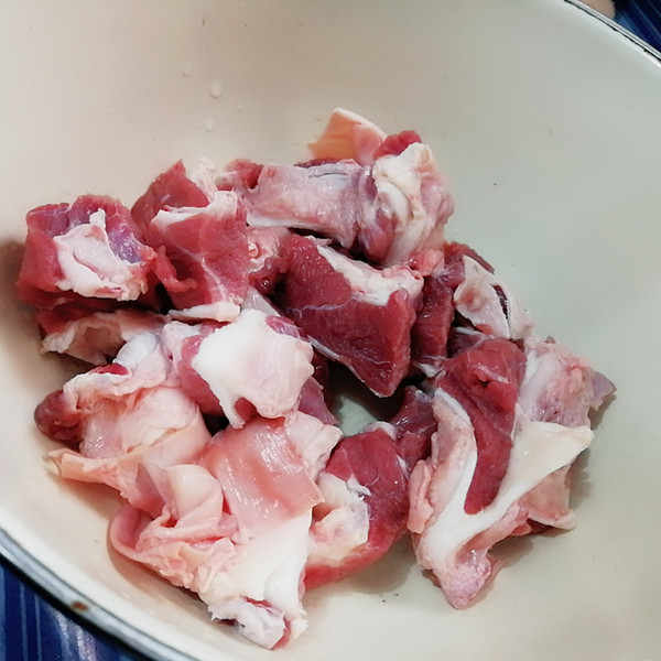 Homemade Sirloin Stewed with Radish recipe