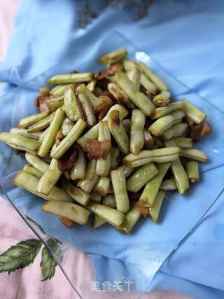 Braised Pork Belly with Kidney Beans recipe
