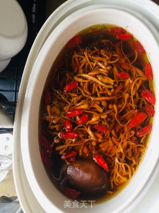 Chicken Soup with Cordyceps Flower and Shiitake Mushroom recipe