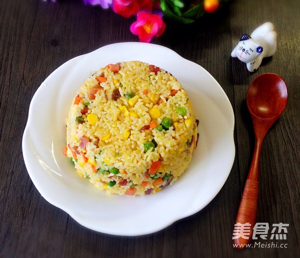 Fried Rice with Golden Mixed Vegetables and Eggs recipe
