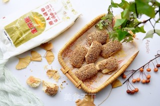 Sesame Shortbread recipe