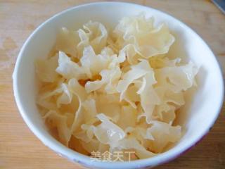 [healthy Soup Pot] Tremella and Potato Beauty Soup recipe