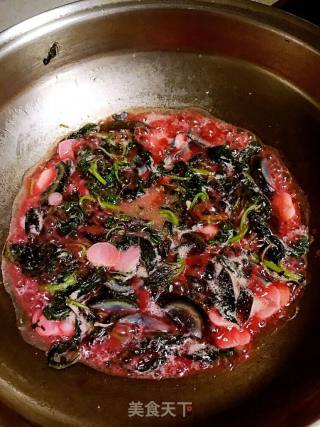 Red Amaranth and Preserved Egg Soup recipe