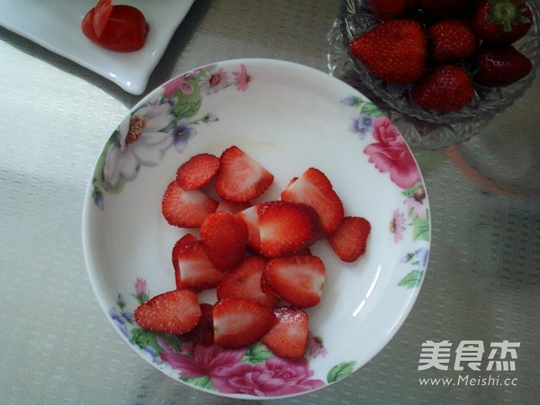 Strawberry Egg Sandwich recipe