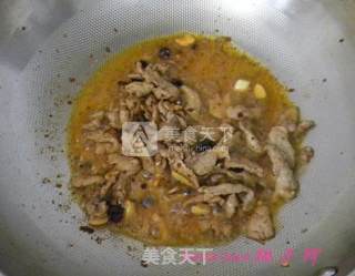 Stir-fried Pork with Lentils recipe