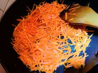 Shredded Carrots in Oyster Sauce~ recipe
