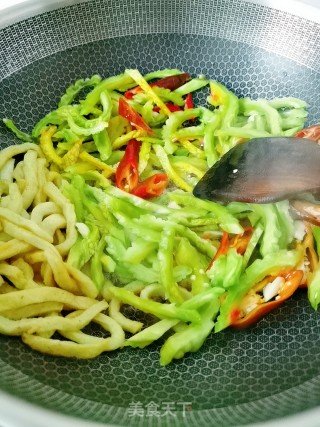 Fried Luncheon Meat with Mustard and Bitter Gourd recipe