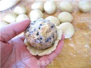 Assorted Nut Mooncakes recipe