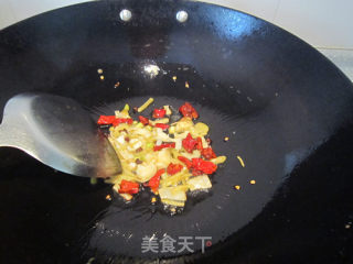 Red-billed Green Parrots that are Planted in Autumn and Harvested in Spring --- Stewed Spinach recipe