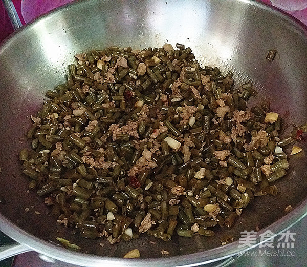 Capers with Minced Meat recipe