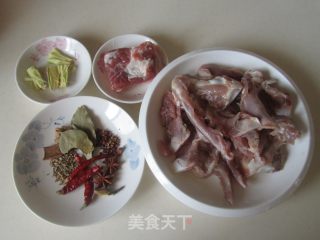 Spicy Braised Duck Clavicle recipe