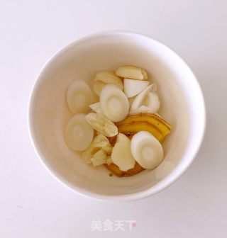 Sauce-flavored Yellow Croaker recipe