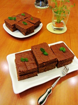 Date Puree Brown Sugar Cake