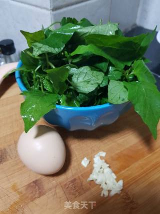 White Cauliflower and Egg Soup recipe