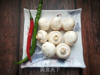 Stir-fried Mushrooms with Green and Red Pepper recipe