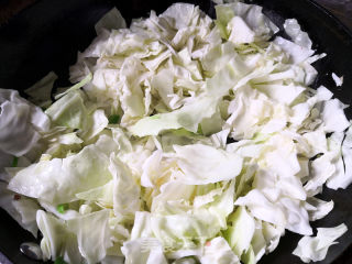 Stir-fried Cabbage with Beef recipe