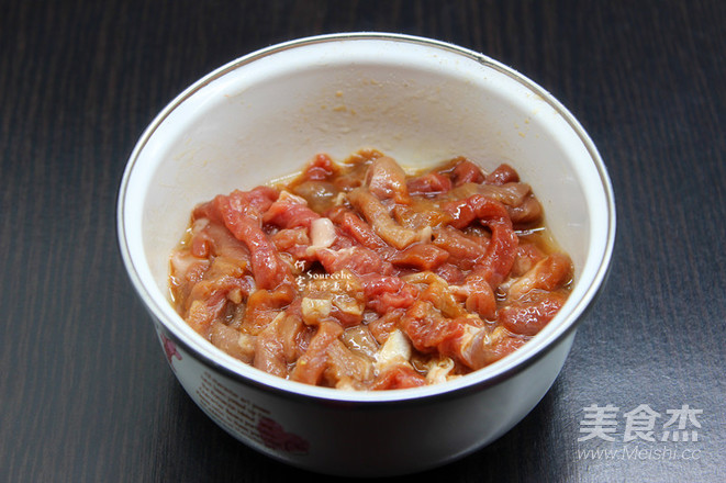 Smooth and Fragrant Beef Noodle recipe