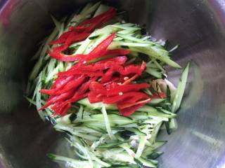 Enoki Mushroom Mixed with Cucumber recipe