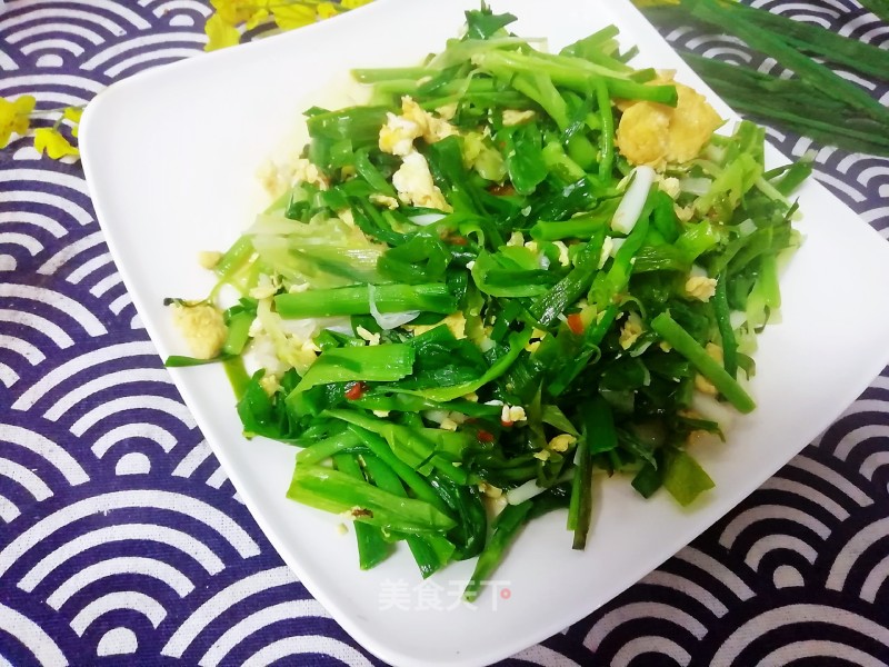 Scrambled Eggs with Garlic recipe