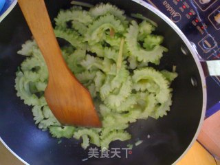 Bitter Melon with Clams recipe