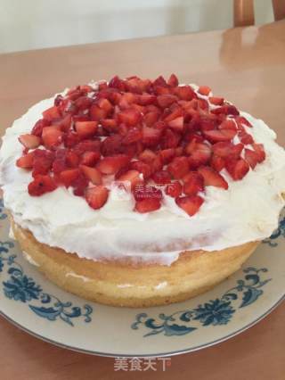 Eight Inch Strawberry Durian Naked Cake recipe