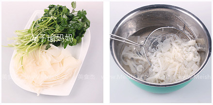 Coriander Mixed with Beef Tripe recipe