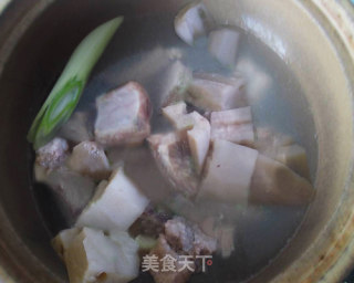 Pork Ribs and Lotus Root Soup recipe