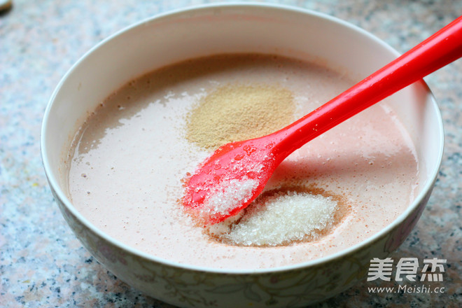 Milk Red Rice Cake recipe