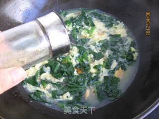 Spinach Haihong Egg Flower Soup recipe