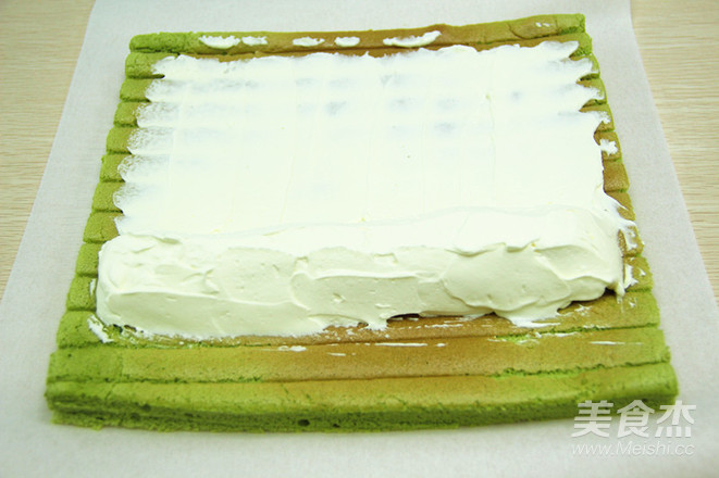 Barley Grass Green Cake Roll recipe