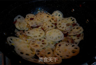 Spicy Fried Lotus Root Slices recipe