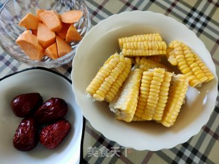 Sweet Potato Corn Red Date Soup recipe