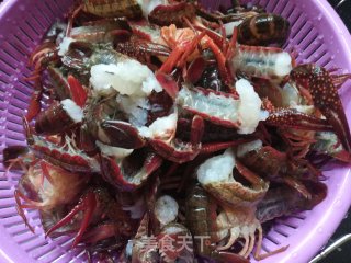 Spicy Crayfish Hot Pot recipe