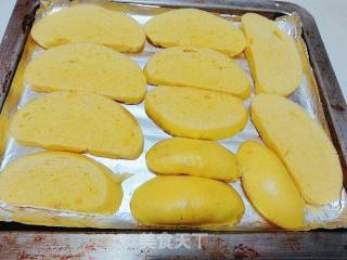 Baked Steamed Bun Slices recipe