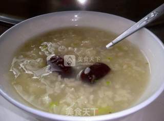 Glutinous Rice and White Fungus Refreshing Porridge recipe