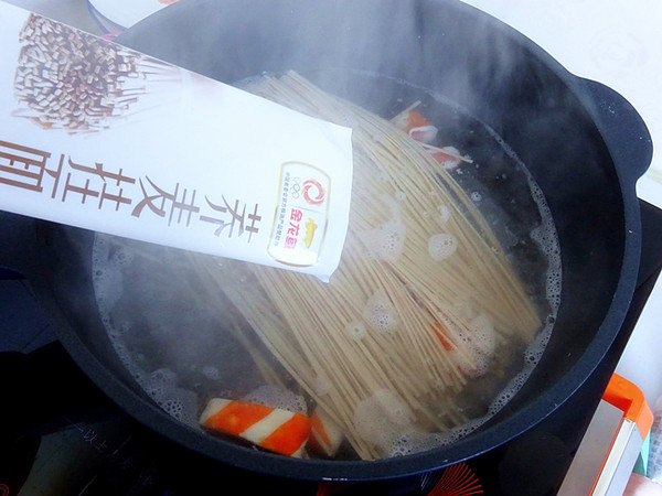 Soba Noodles with Seafood and Vegetables recipe