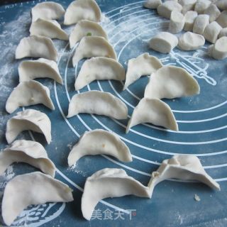 Pork Dumplings with Oil Residue recipe