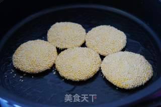 #trust之美#fried Pumpkin Pie with Mung Bean Paste recipe