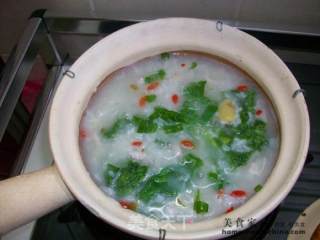 The Fragrance of The Baby's Food @@热呵呵的~~ Lettuce Ginger Porridge recipe