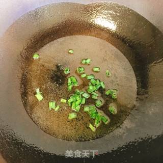 Stir-fried Shiitake Mushrooms with Double Peppers recipe