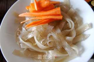 Cabbage and Pork Stewed Wide Noodles recipe