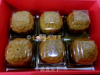 #新良第一节烤大赛# Custard Moon Cakes recipe
