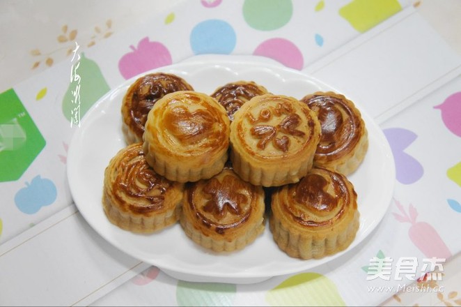 Suzi Stuffed Mooncakes recipe