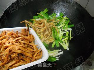 Vegetarian Stir-fried Ten Coriander recipe