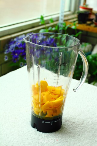 Mango Smoothie recipe
