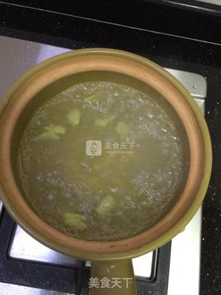 Casserole Crucian Fish Egg Soup recipe