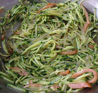 Vermicelli Mixed with Cucumber recipe