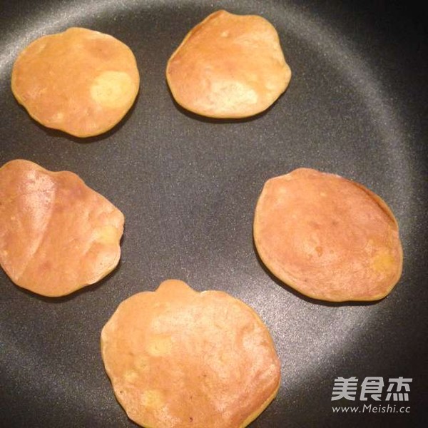 Banana Egg Pancake recipe