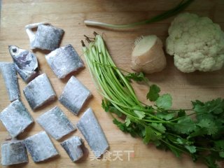 Hot and Sour Soup with Fish Soup and Cauliflower recipe